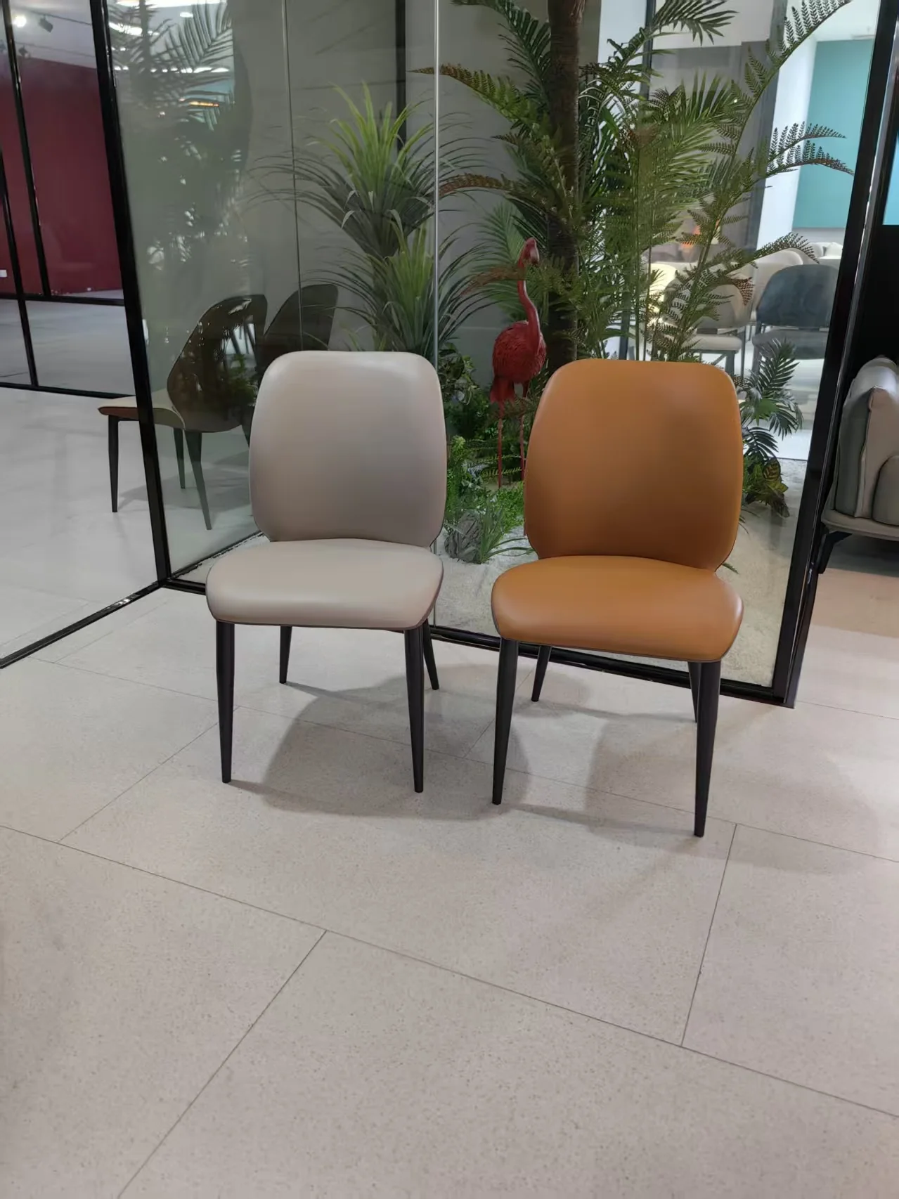 DIANKE Dining Chair C108 - detail view 1