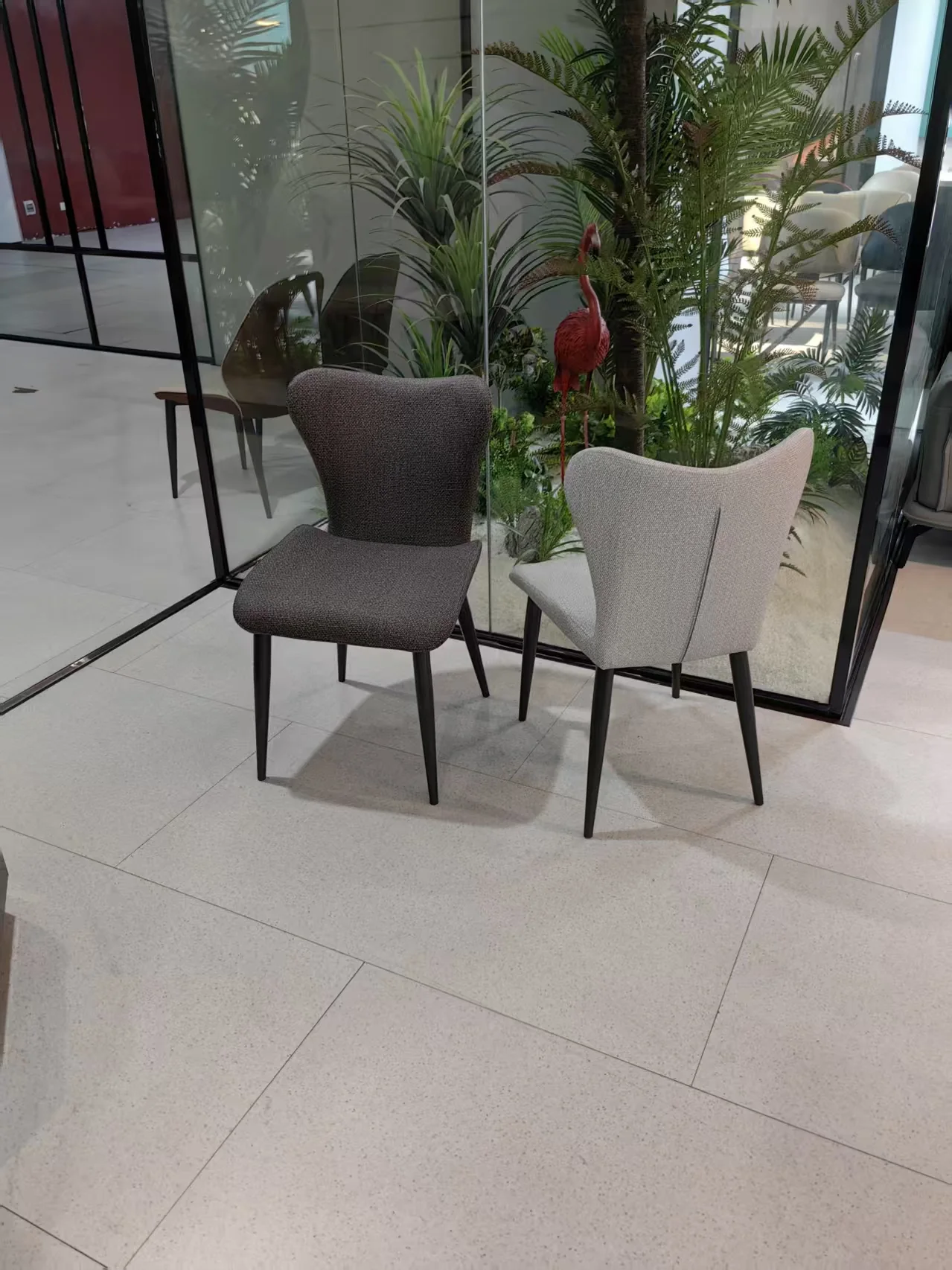 DIANKE Dining Chair C111 - detail view 1