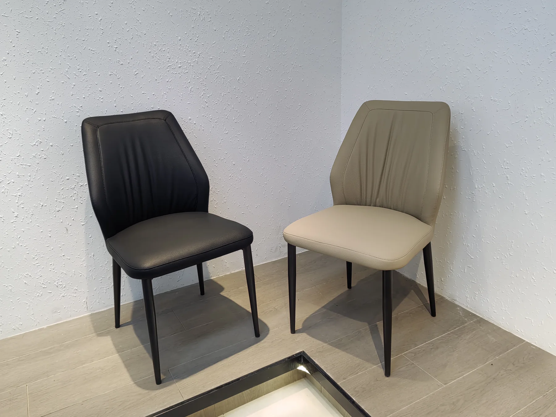 DIANKE Dining Chair C123 - full product view