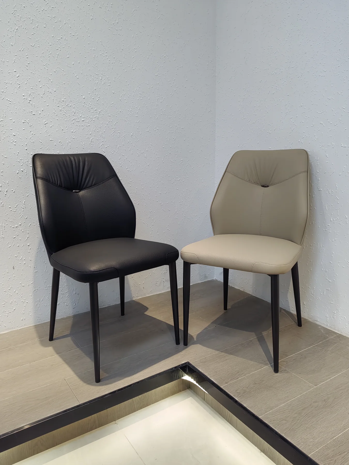 DIANKE Dining Chair C125 - full product view