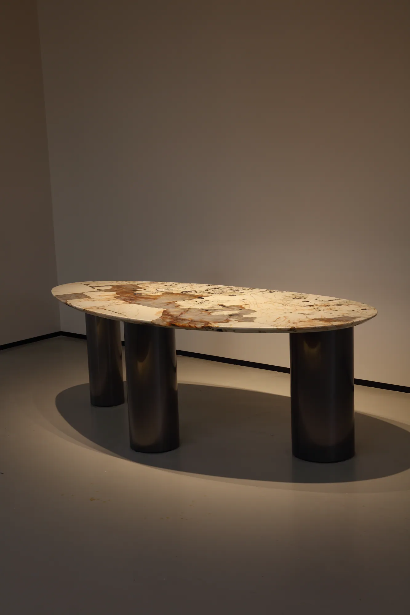 Classic Pandora Oval Dining Table - full product view