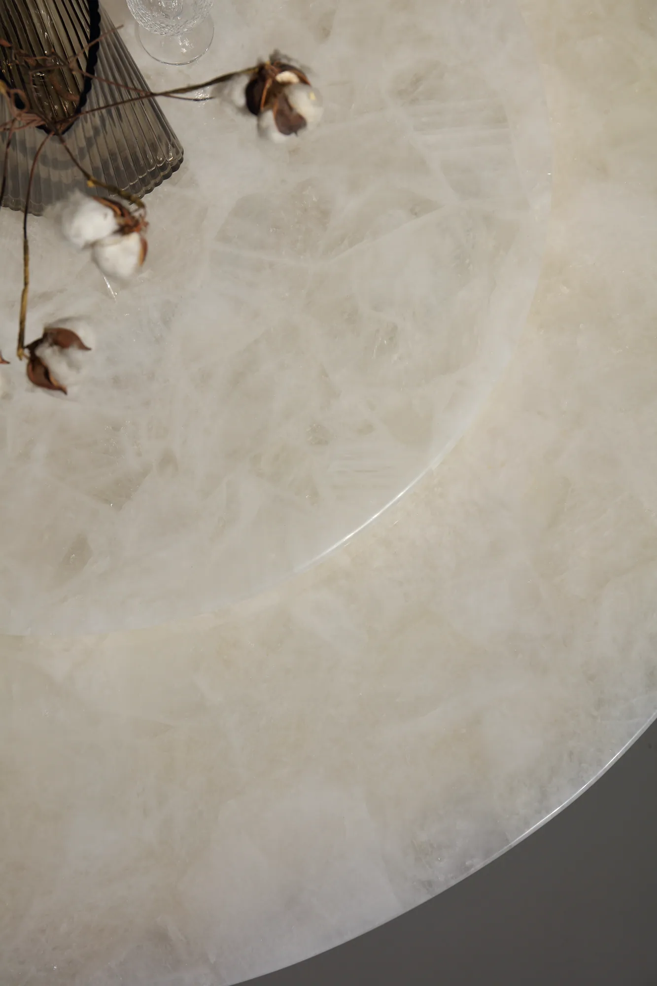 Ice Age Round Dining Table - detail view 4