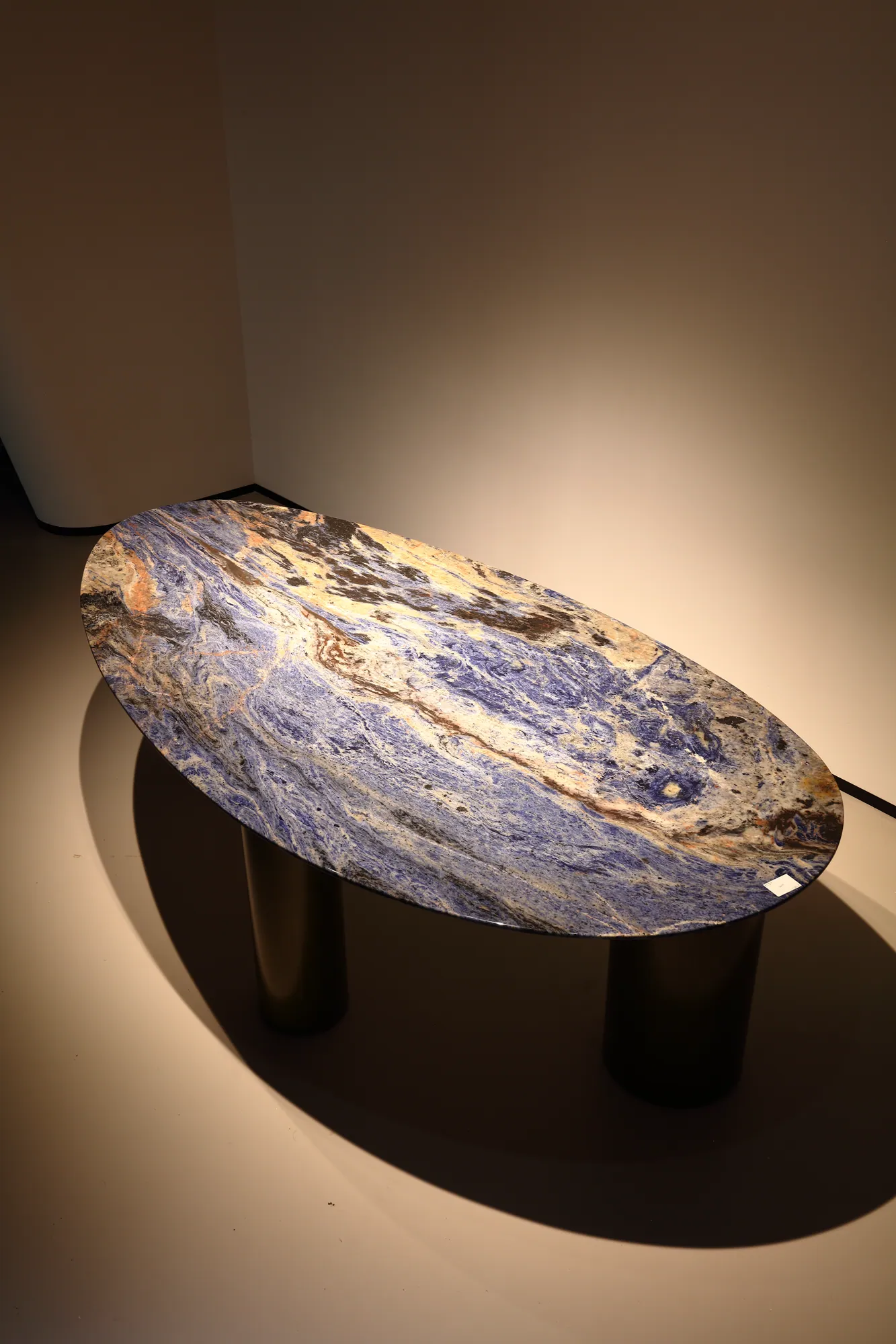 Jingtai Blue Oval Dining Table - detail view 1